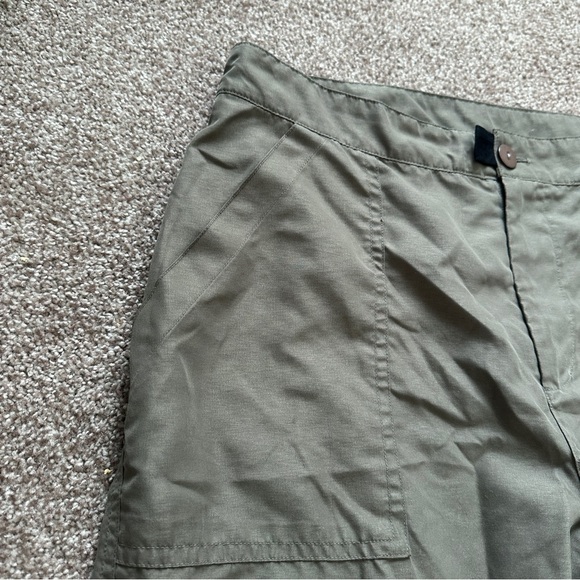 Y2K Olive Green Utility Bootcut Pants Juniors Size 11 Outdoor Streetwear Field - Picture 3 of 14